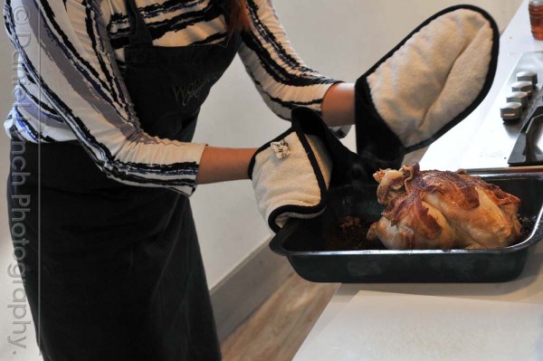 EXPRESS FEATURES : WOMAN- BEGINNERS GUIDE TO CHRISTMAS LUNCH