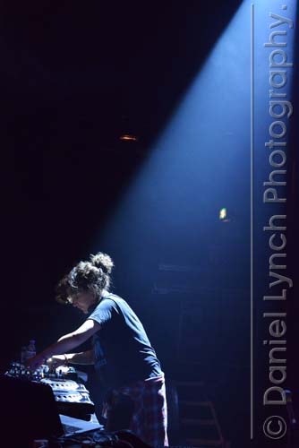 METRO LIFE & STYLE : ANNIE MAC