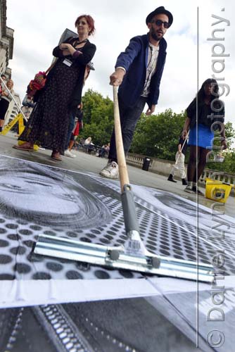 METRO LIFE & STYLE : JR