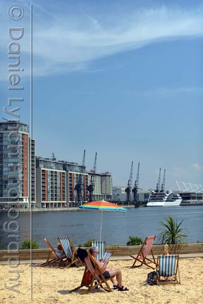 EVENING STANDARD HOMES & PROPERTY : THE DEVELOPMENT OF DOCKLANDS