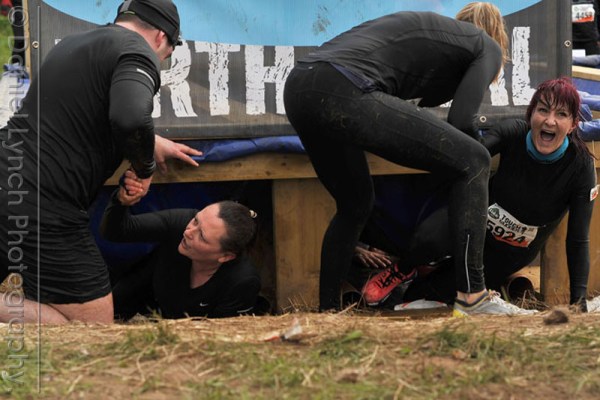 # TEAM METRO # 02/05/15. METRO FEATURES : TOUGH MUDDER. PICTURE SHOWS TEAM METRO COMPETING IN THE TOUGH MUDDER CHALLENGE. Credit: Daniel Lynch. 07941 594 556. www.lynchpix.co.uk