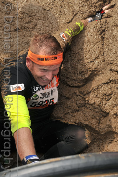 # TEAM METRO # 02/05/15. METRO FEATURES : TOUGH MUDDER. PICTURE SHOWS TEAM METRO COMPETING IN THE TOUGH MUDDER CHALLENGE. Credit: Daniel Lynch. 07941 594 556. www.lynchpix.co.uk