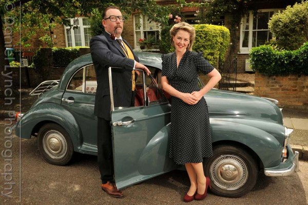 22/06/12. LIVING IN THE '40'S FASHION SHOOT. AUTHOR KATE THOMPSON PHOTOGRAPHED WITH HER FAMILY AT THEIR HOME IN TWICKENHAM, MIDDLESEX AS THEY SPEND A WEEK LIVING IN THE '40'S. CREDIT: DANIEL LYNCH. 07941 594 556. www.lynchpix.co.uk